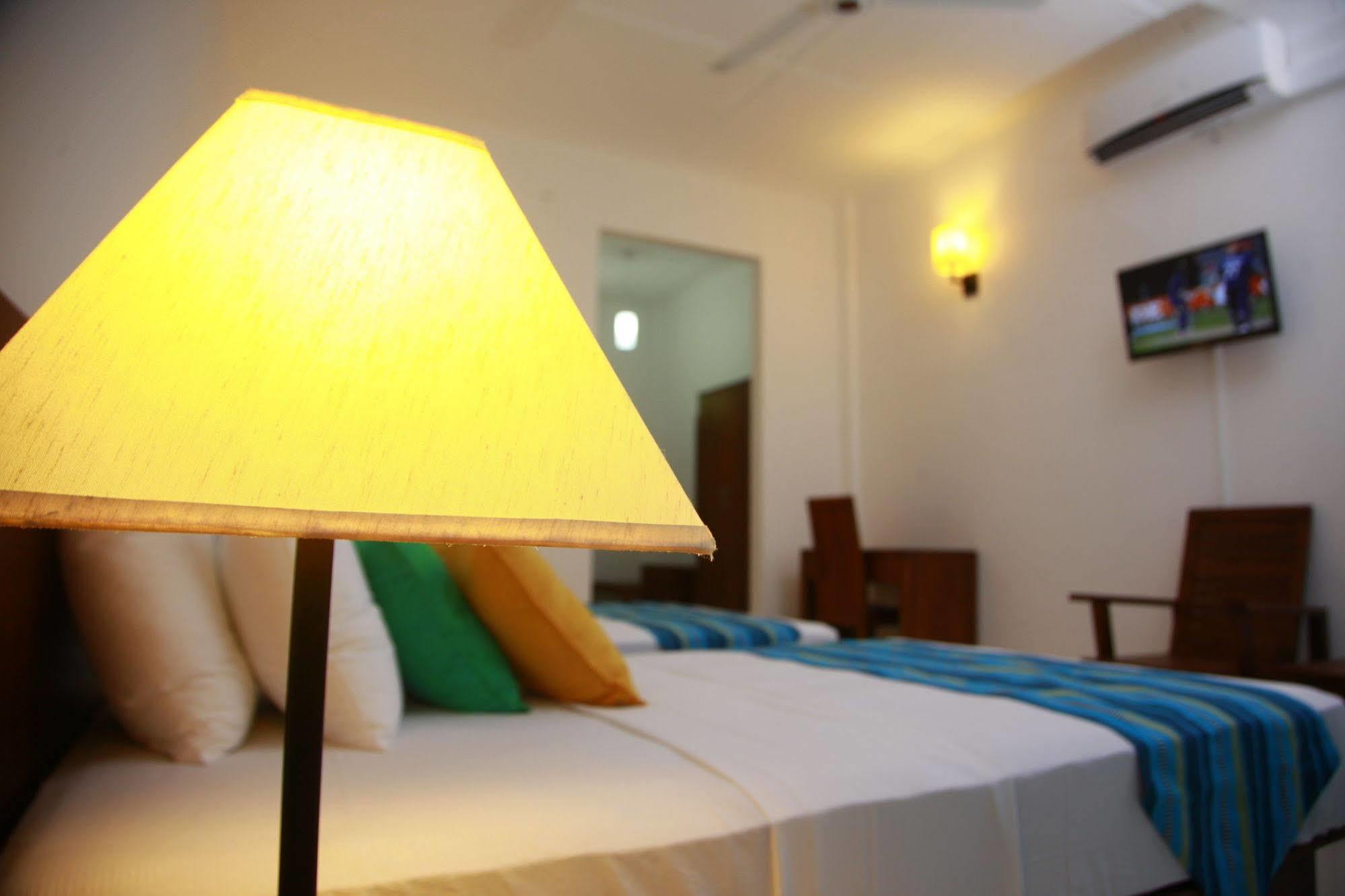 Samwill Holiday Resort Катарагама Екстер'єр фото
