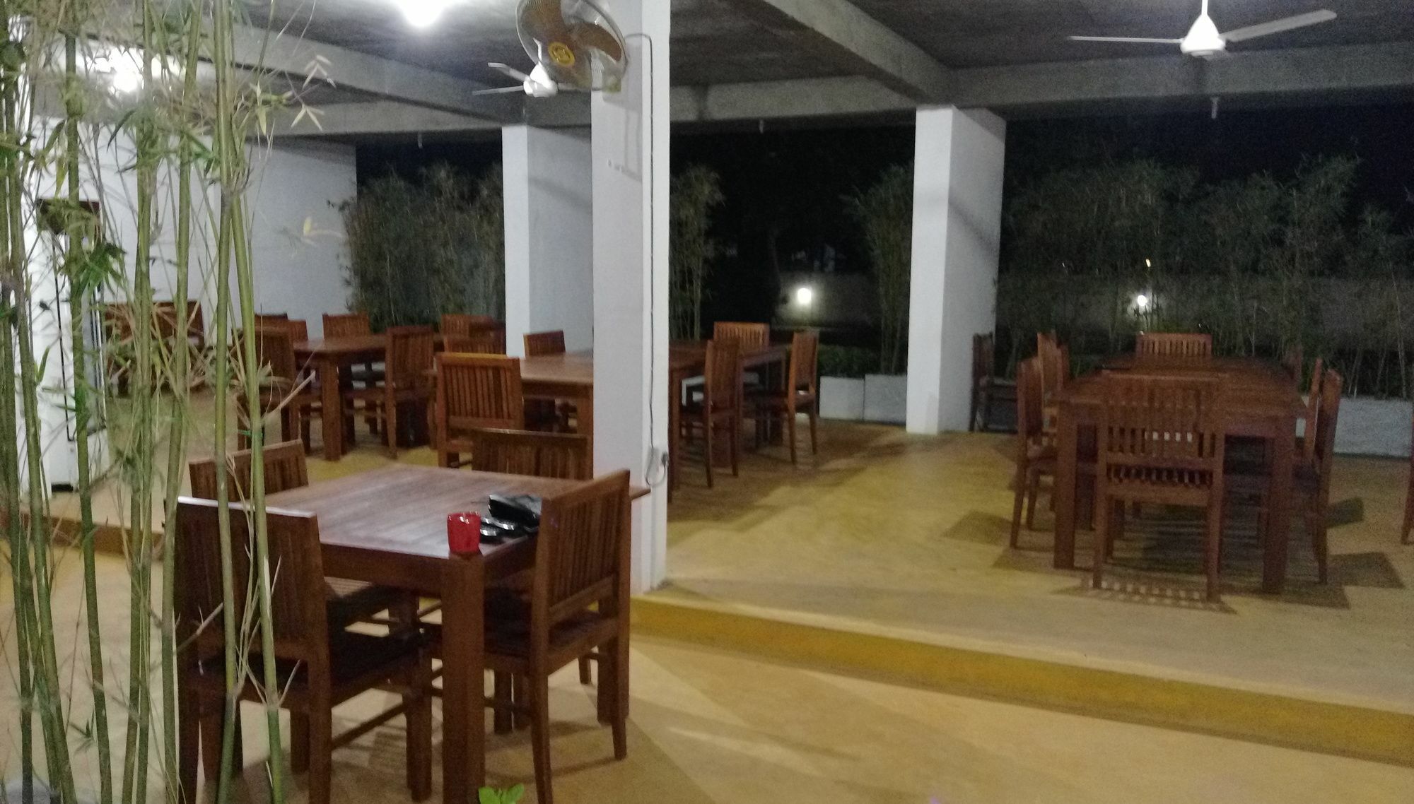 Samwill Holiday Resort Катарагама Екстер'єр фото
